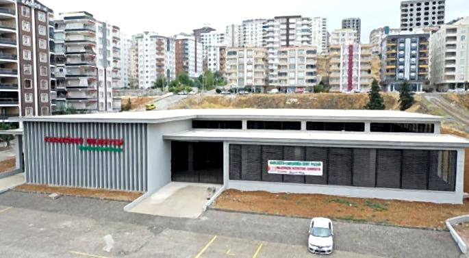Semt Pazarı ve Kapalı Otopark